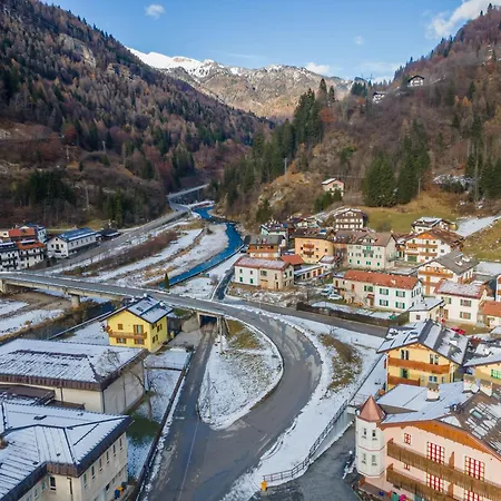 Hapina Dolomiti With Garage Daire